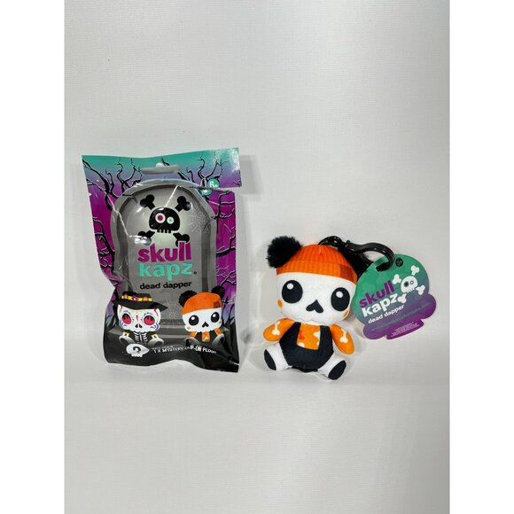 Skull Kapz Dead Dapper 4.5" CUBZ Mini Plush Clip-On - Picture 10 of 10